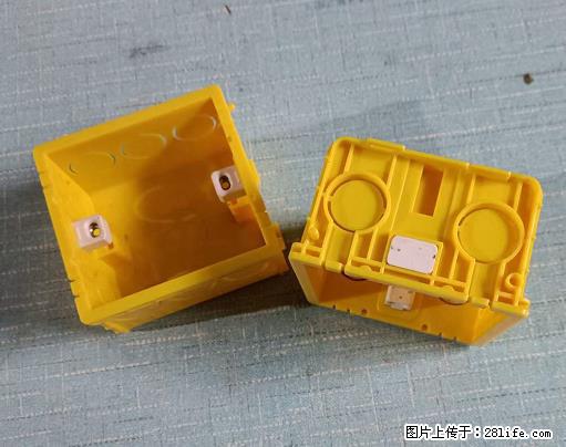 桂林荣泰吹塑、注塑【厂家直销】PVC阴燃电工配件，精品86底盒 - 其他广告 - 广告专区 - 潜江分类信息 - 潜江28生活网 qianjiang.28life.net